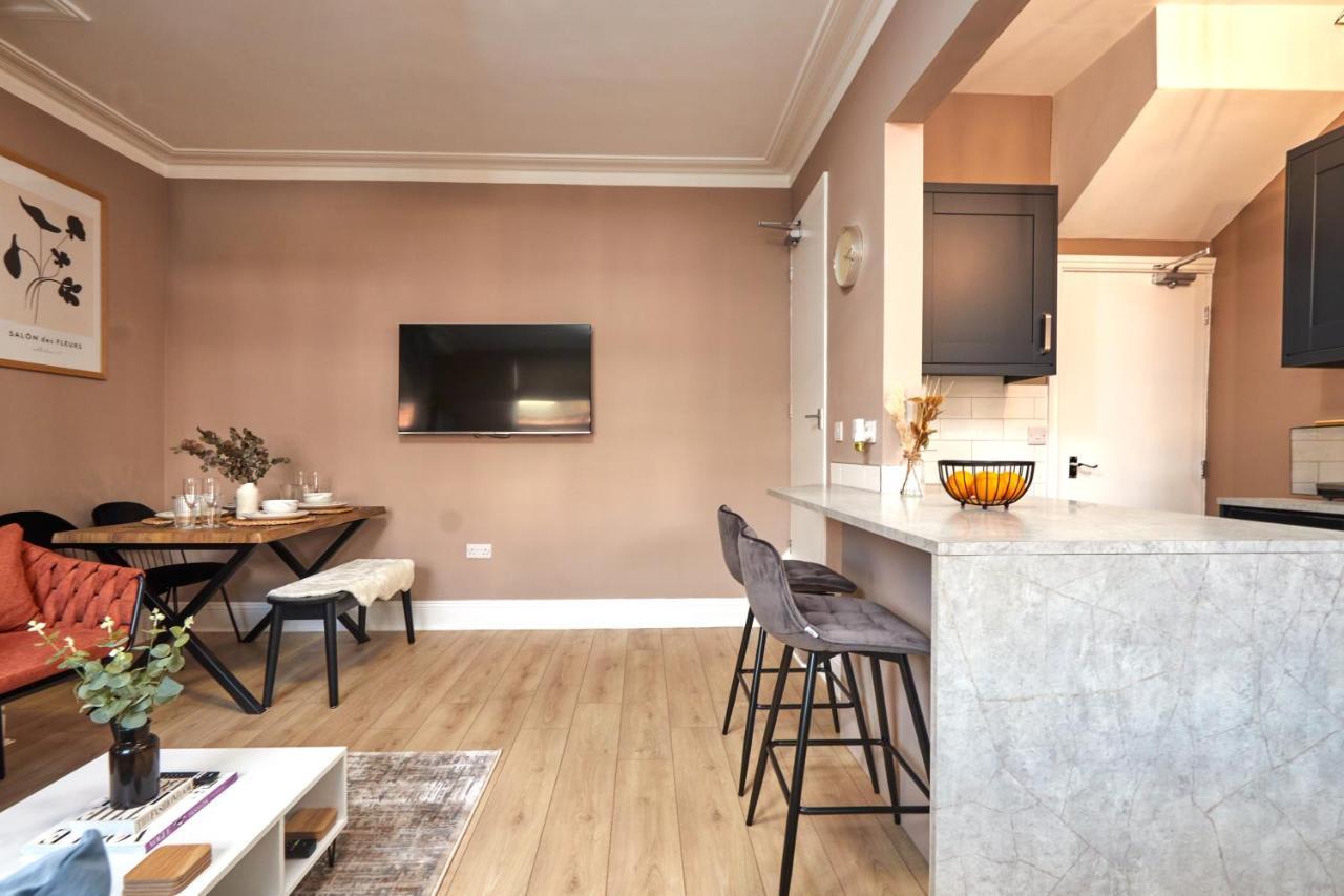 Homebird Property - Haddon House Λιντς Εξωτερικό φωτογραφία
